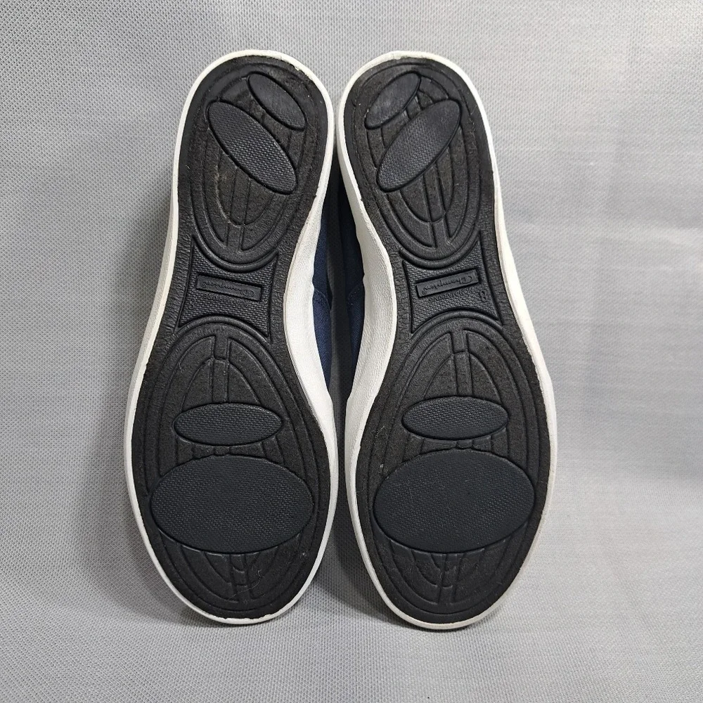 Champion Women's Canvas Slip On Sneakers Navy Blue Size 8 Low Heel Sport Comfort